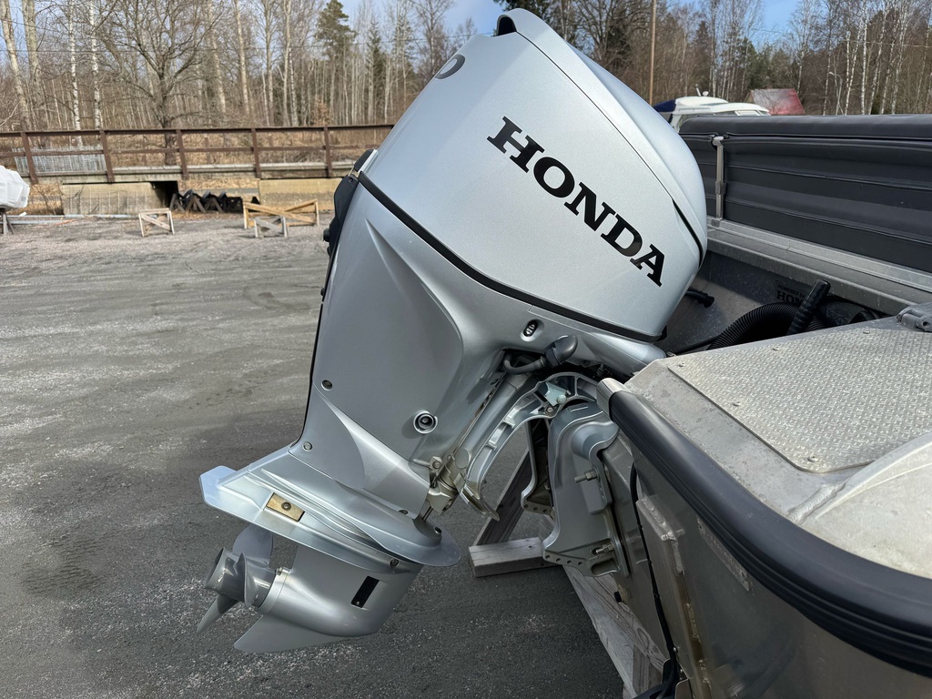 Faster 495 CX + Honda BF60