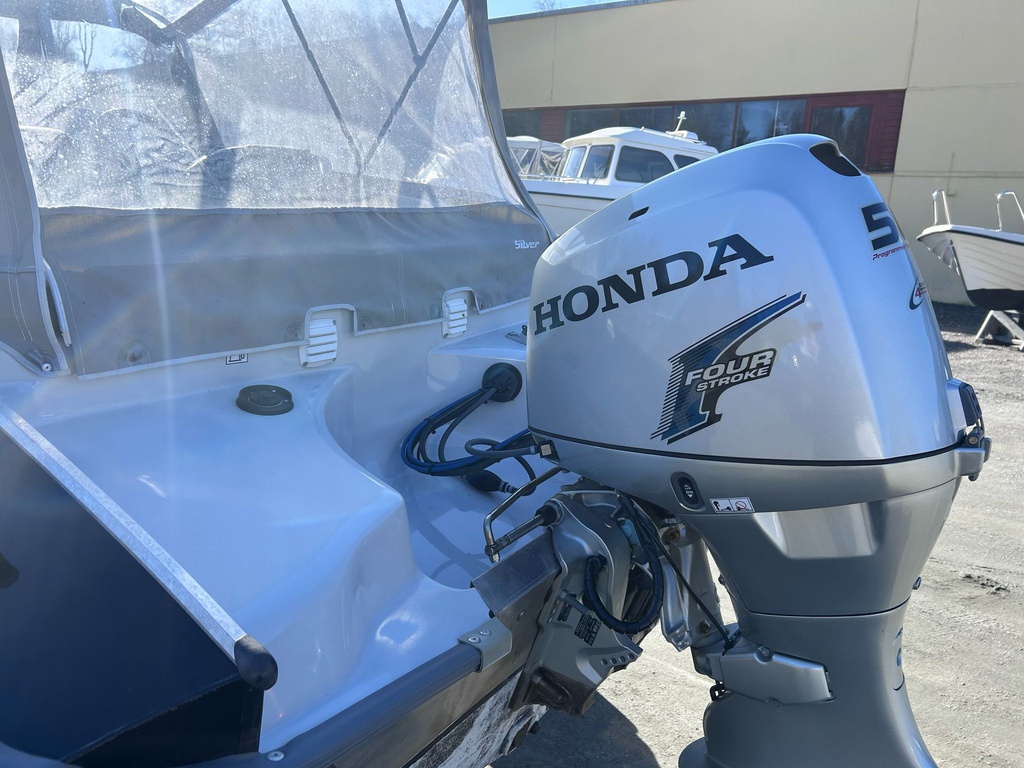 Silver Fox 485 + Honda BF50