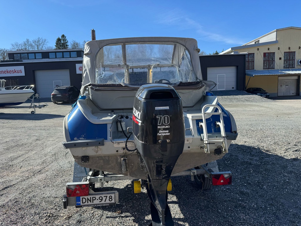 Buster X + Suzuki DF70