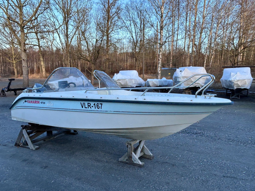 Yamarin 4730 + Yamaha F40