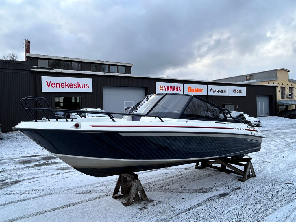 Yamarin Cross 57BR VMAX + Yamaha VF115 VMAX