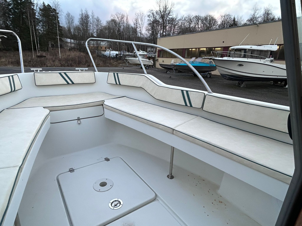 Finnmaster 7100 + Yamaha F115